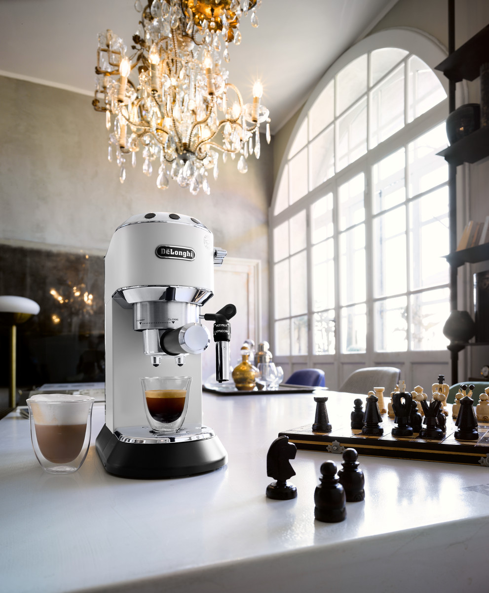 DELONGHI DEDICA CHROME • Cafés Chapuis